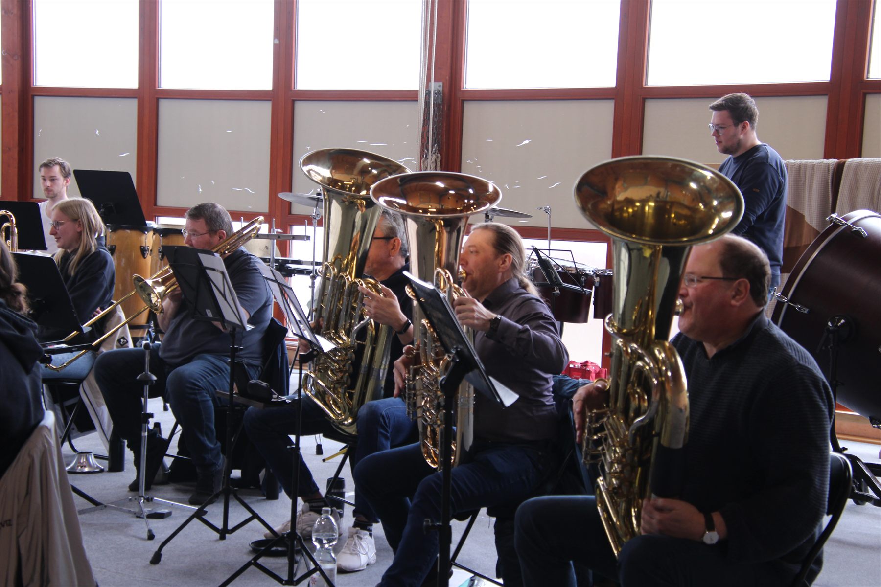 Tiefes Blech während einer Orchesterprobe